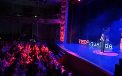 La 3a edició del TEDxIgualada captiva el públic assistent amb tots els sentits